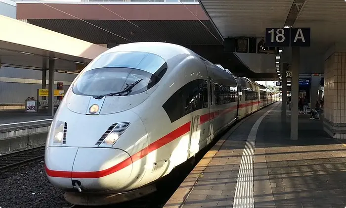 Железнодорожный транспорт